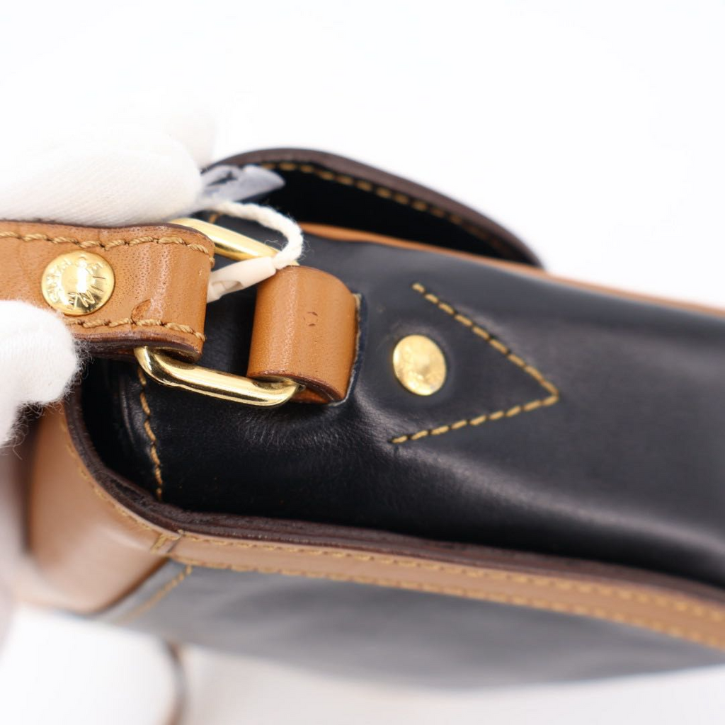 Celine Shoulder Bag Brown — view 5