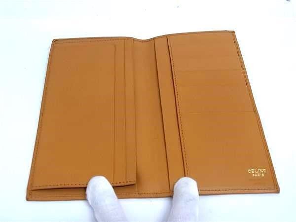 Celine Wallet Macadam Pattern Billfold Brown Leather Vintage Bifold — view 3