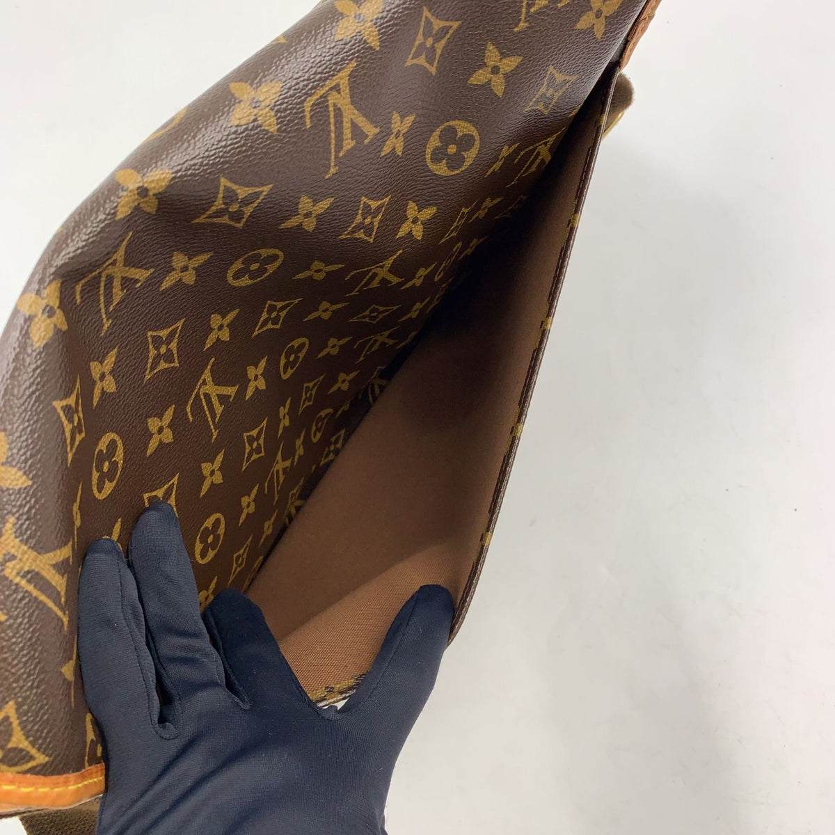 Louis Vuitton Messenger GM Bosphore Monogram Leather Brown Light Shoulder Bag — view 5