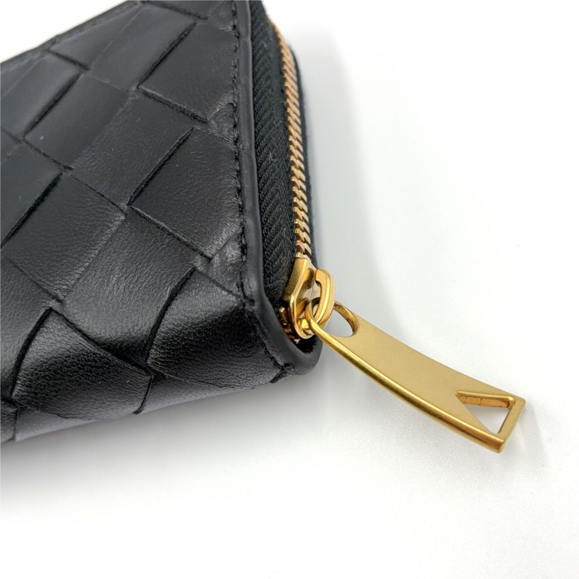 Bottega Veneta Intrecciato Zip Coin Purse Leather Black Wallet Gold — view 7