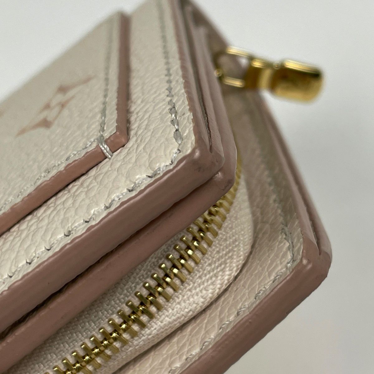 Louis Vuitton Portefeuille Clair Bifold Wallet Monogram Empreinte Milky White — view 3