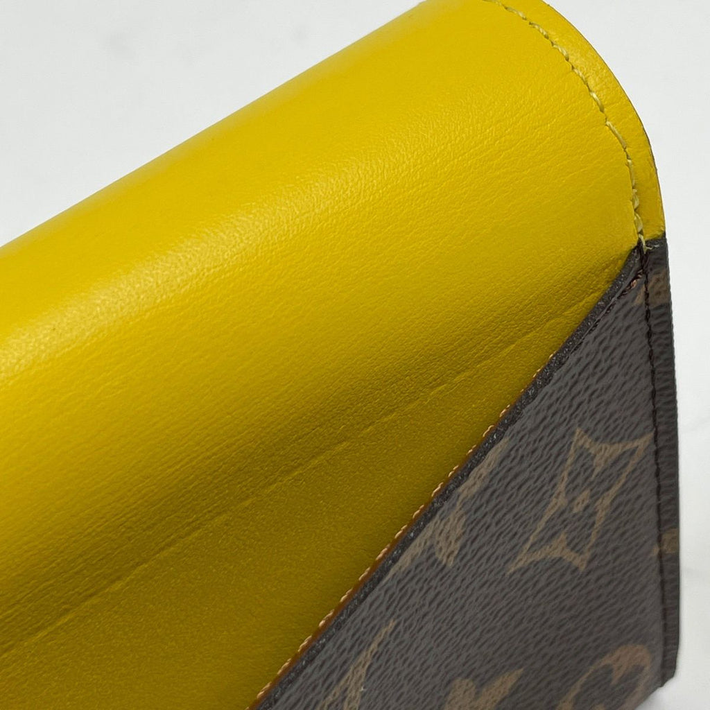 Louis Vuitton Portefeuille Sarah Wallet Tribal Mask Monogram Brown Jaune — view 4