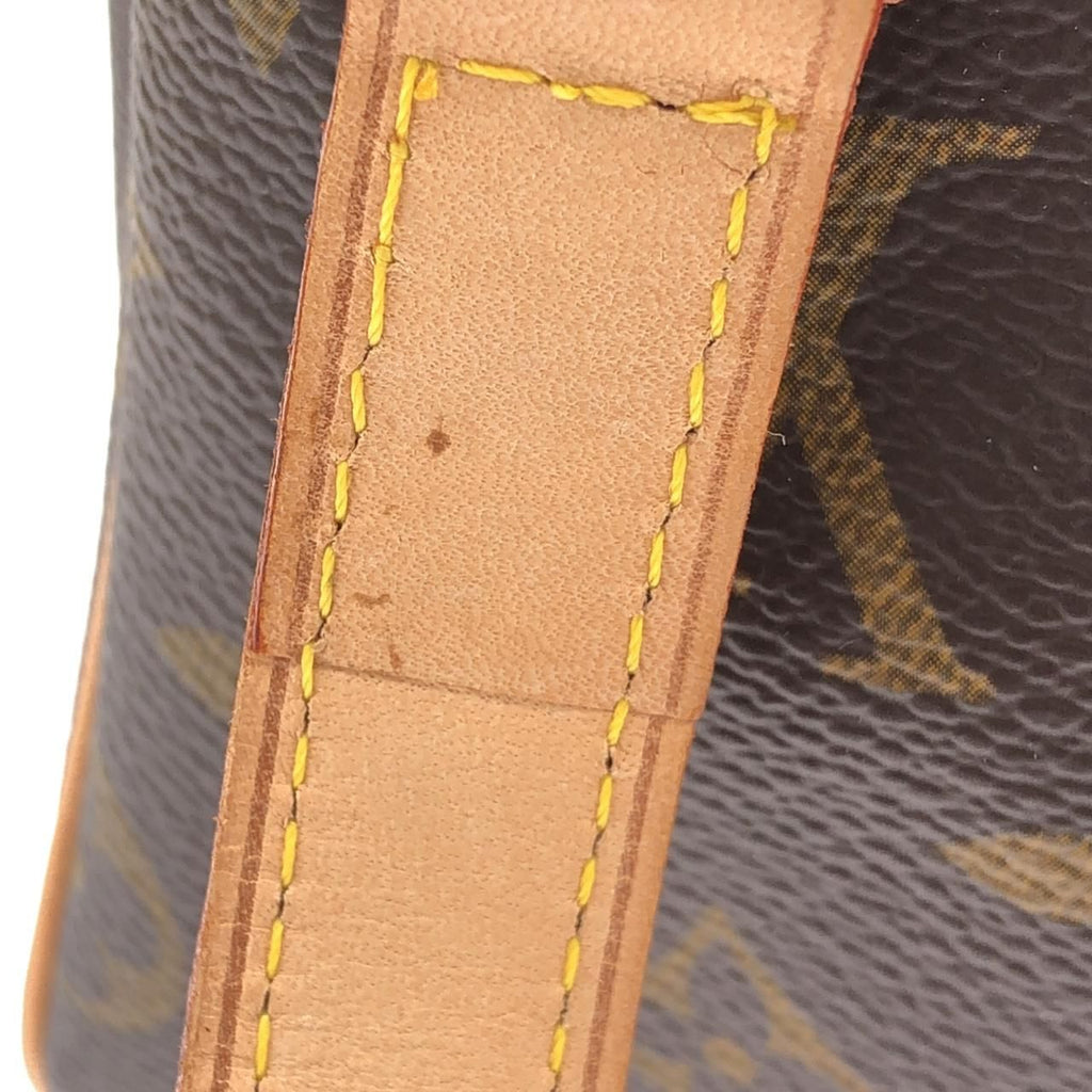 Louis Vuitton Monogram Viva-Cite PM Shoulder Bag — view 6