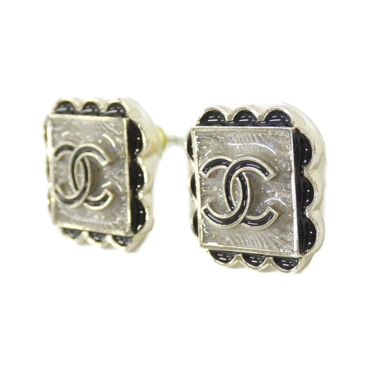 Chanel Earrings Gold — view 2