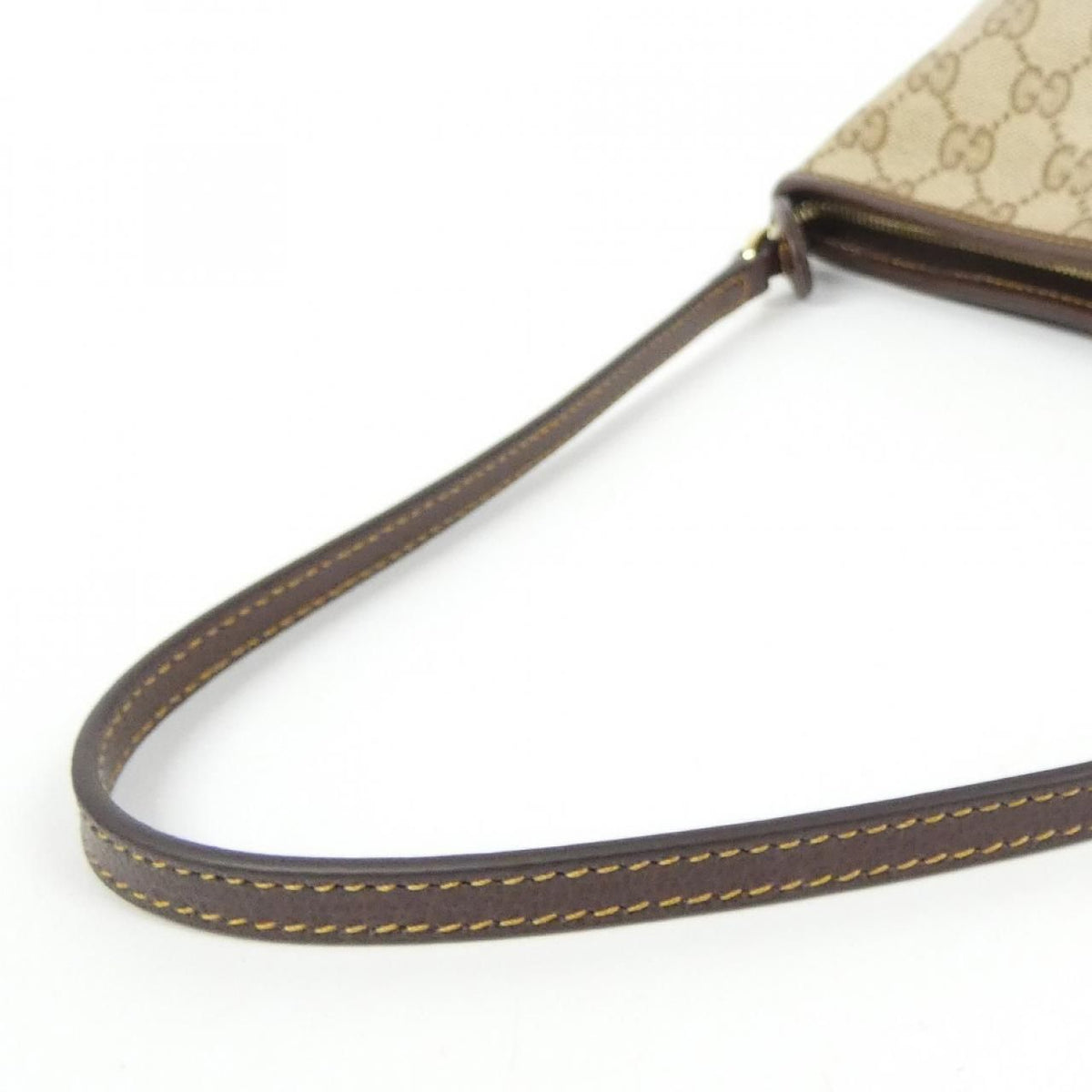 Gucci Pouch Beige — view 3