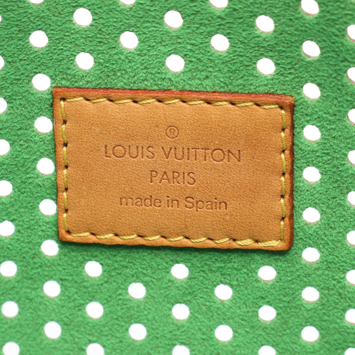 Louis Vuitton Handbag Pochette Accessoires Vert Leather — view 4