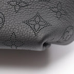 Louis Vuitton Shoulder Bag Why Knot MM Noir Leather — view 6