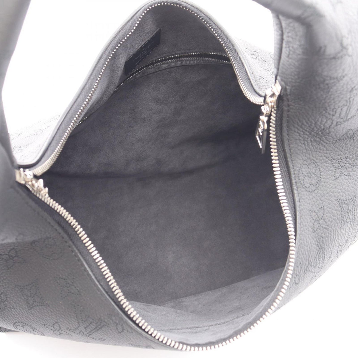 Louis Vuitton Shoulder Bag Why Knot MM Noir Leather — view 3