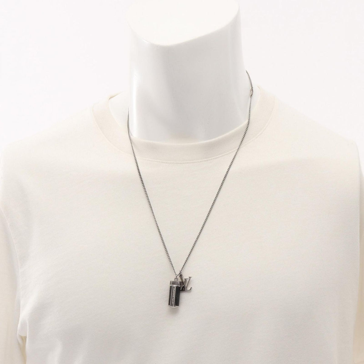 Louis Vuitton Necklace Collier Charm Monogram Eclipse — view 7