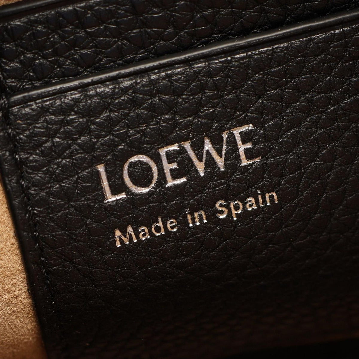 Loewe Shoulder Bag Pebble Messengerbag Small Leather — view 4