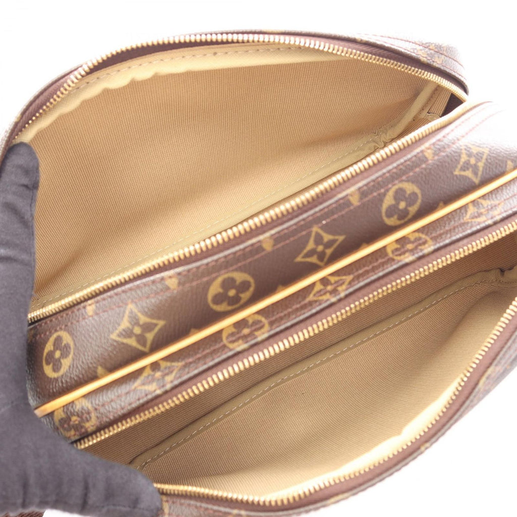 Louis Vuitton Shoulder Bag Reporter PM Monogram Leather — view 3