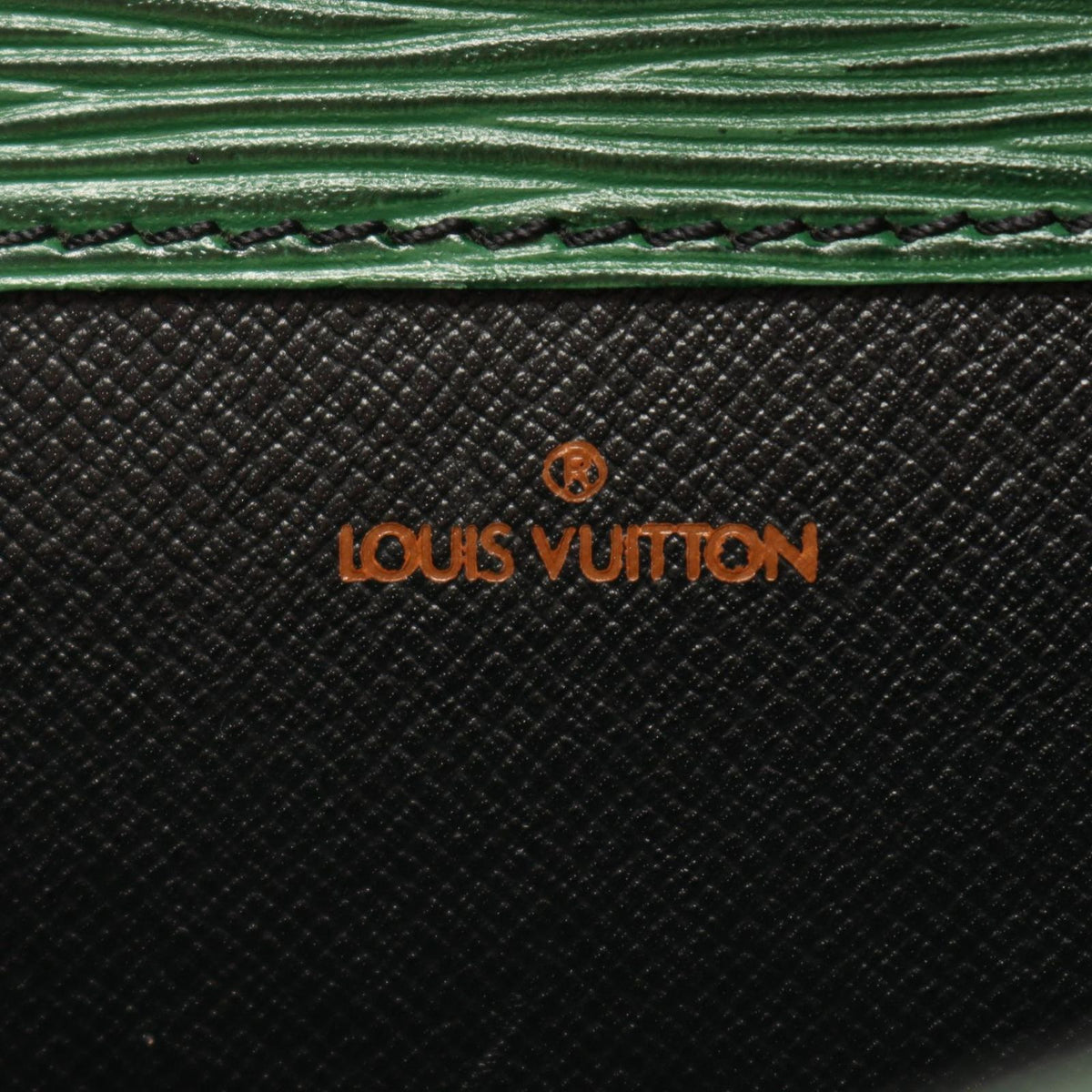 Louis Vuitton Clutch Porte Documents Senatur Borneo Green Leather — view 4