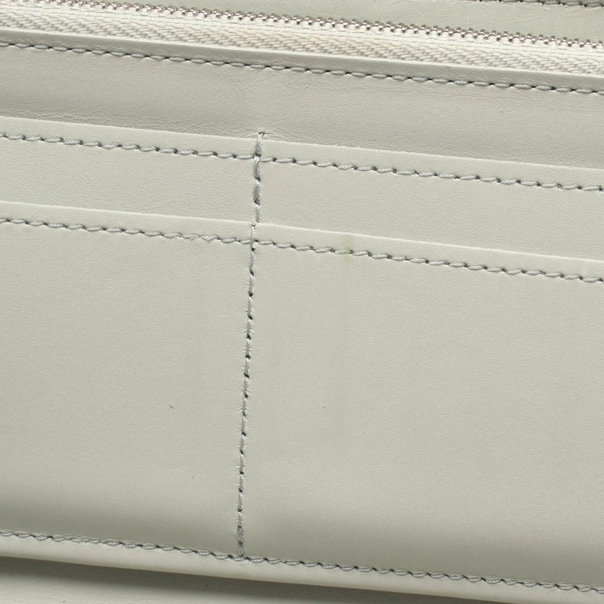 Louis Vuitton Round Wallet Zippy Vertical Grimmineral Leather — view 6