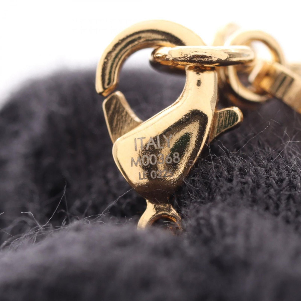 Louis Vuitton Necklace Petit Gold — view 7