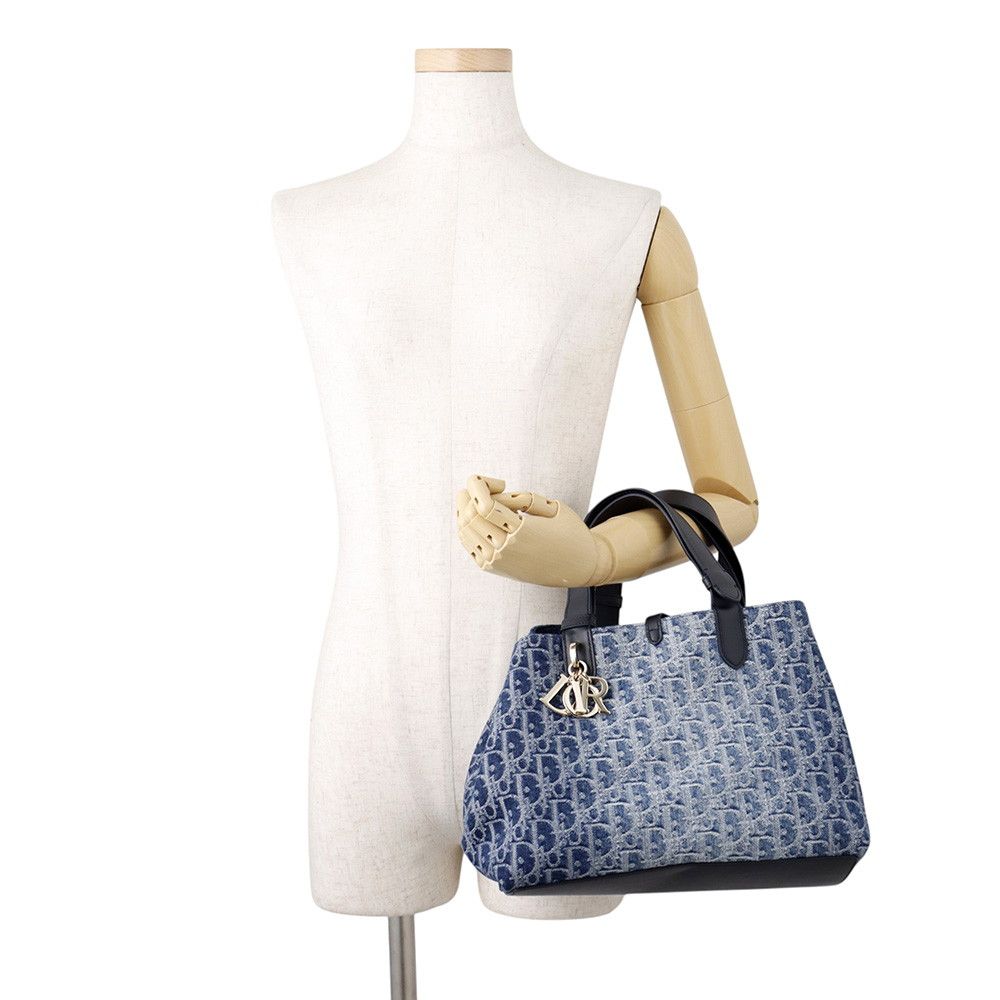 Dior Handbag Oblique Toujours Medium Trotter — view 4