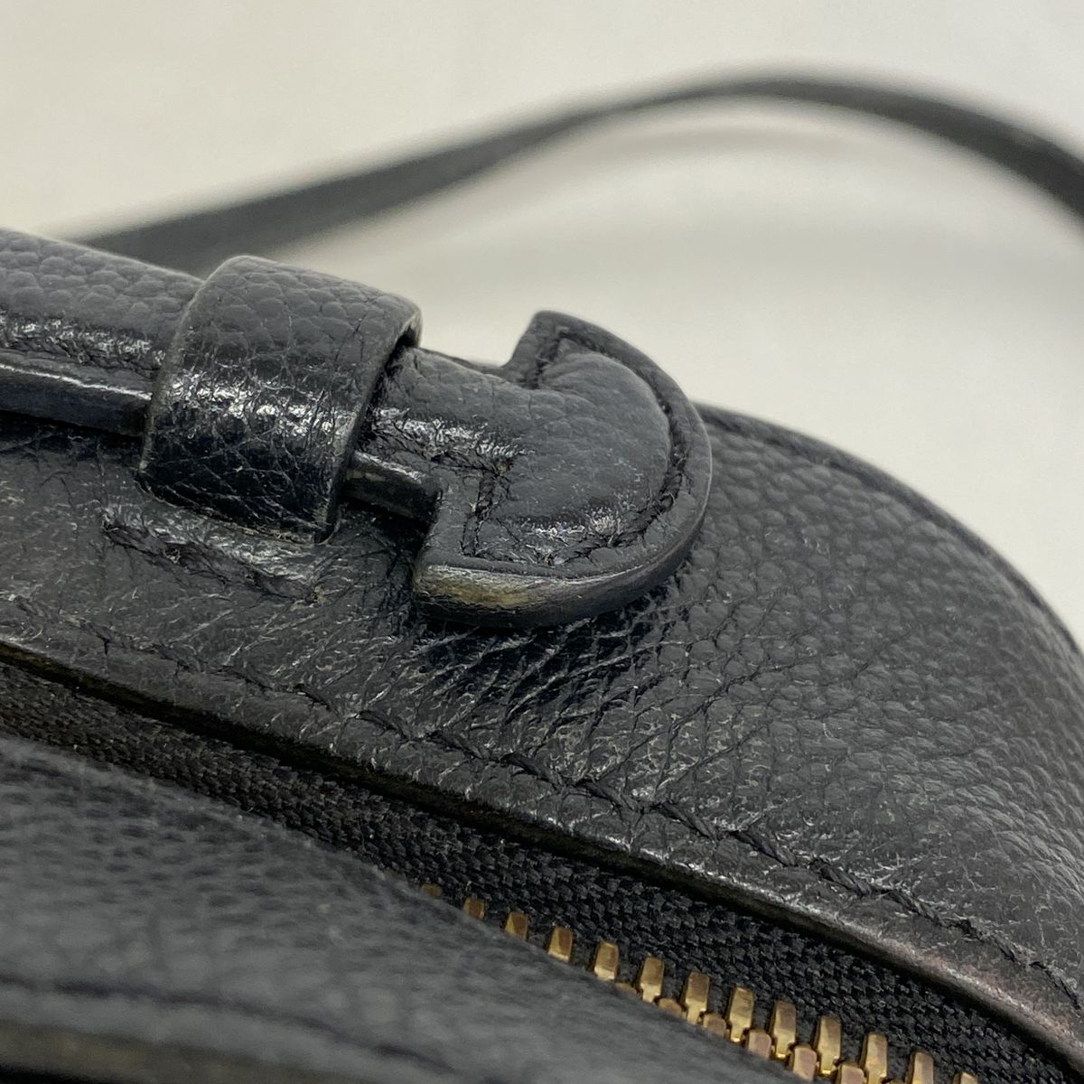 Louis Vuitton Shoulder Bag Monogram Empreinte Saintonge Noir — view 7