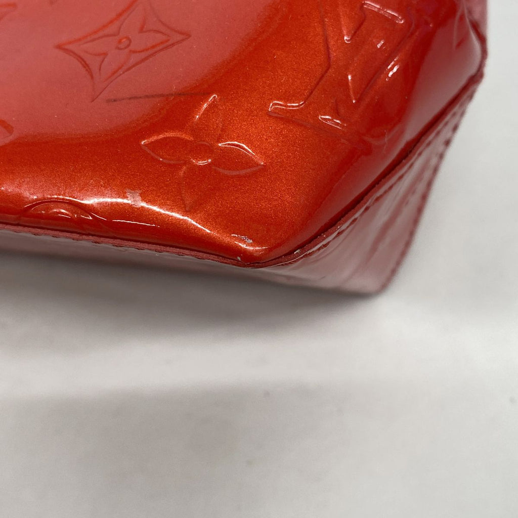 Louis Vuitton Handbag Vernis Reade PM Rouge — view 7