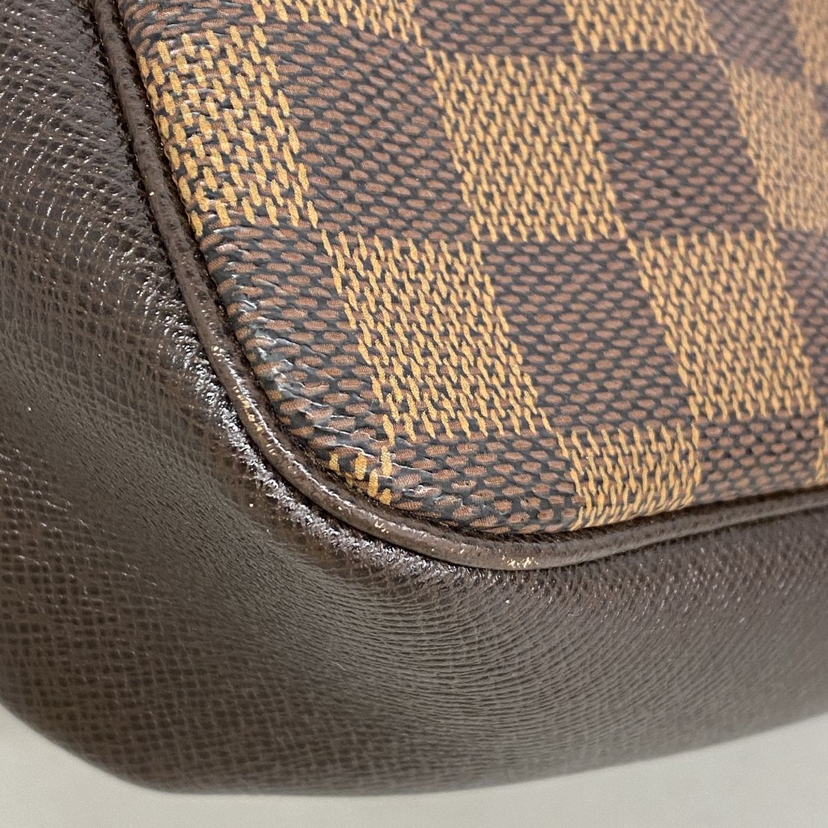Louis Vuitton Pouch Damier Trousse Makeup Ebene — view 7