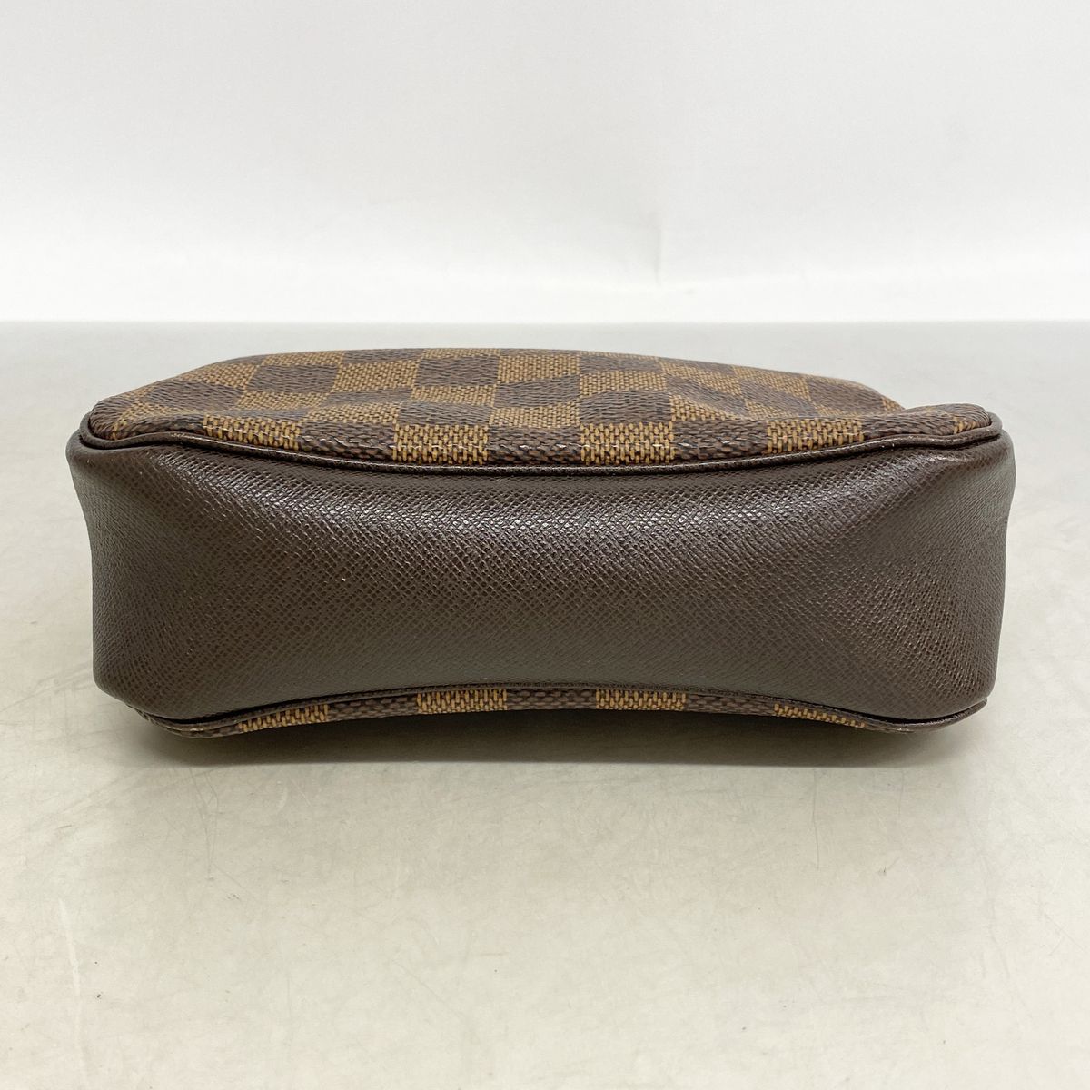Louis Vuitton Pouch Damier Trousse Makeup Ebene — view 3