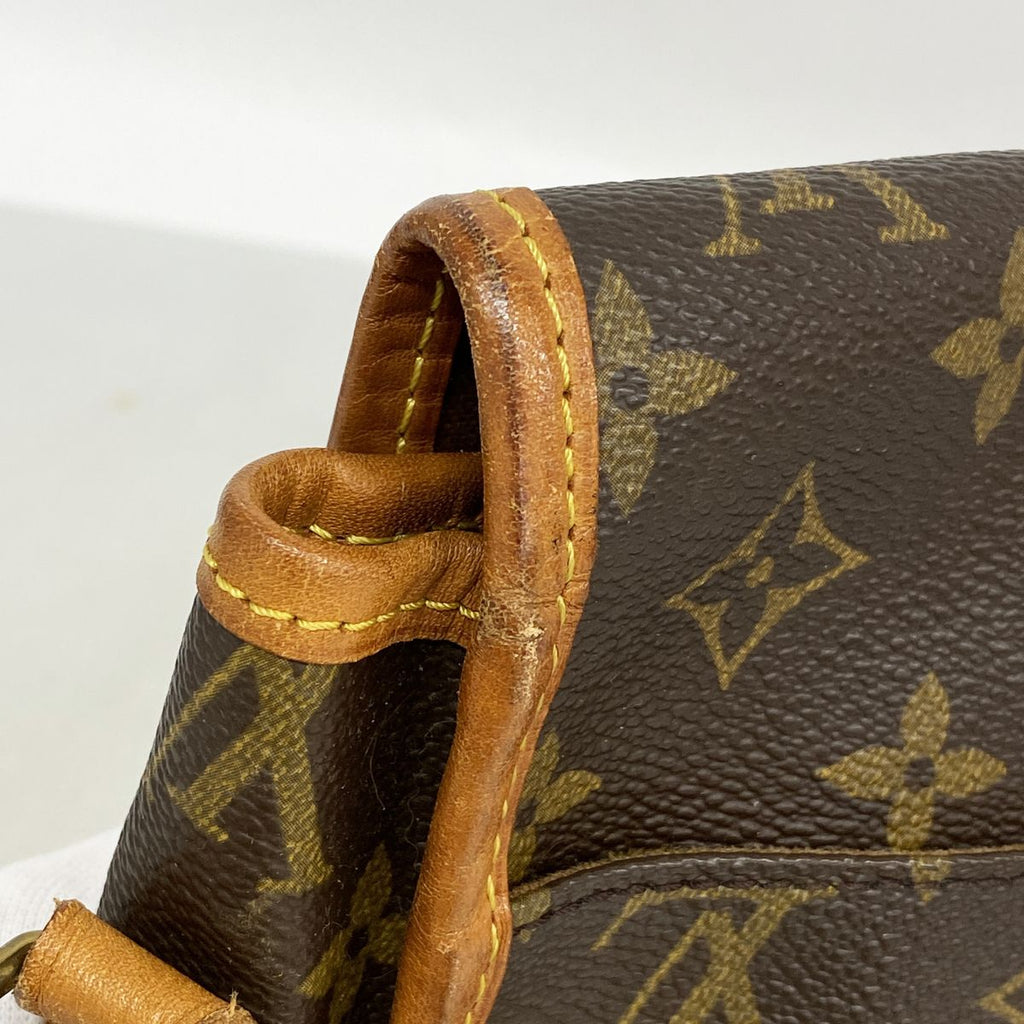 Louis Vuitton Shoulder Bag Monogram Gibeciere MM Brown — view 7