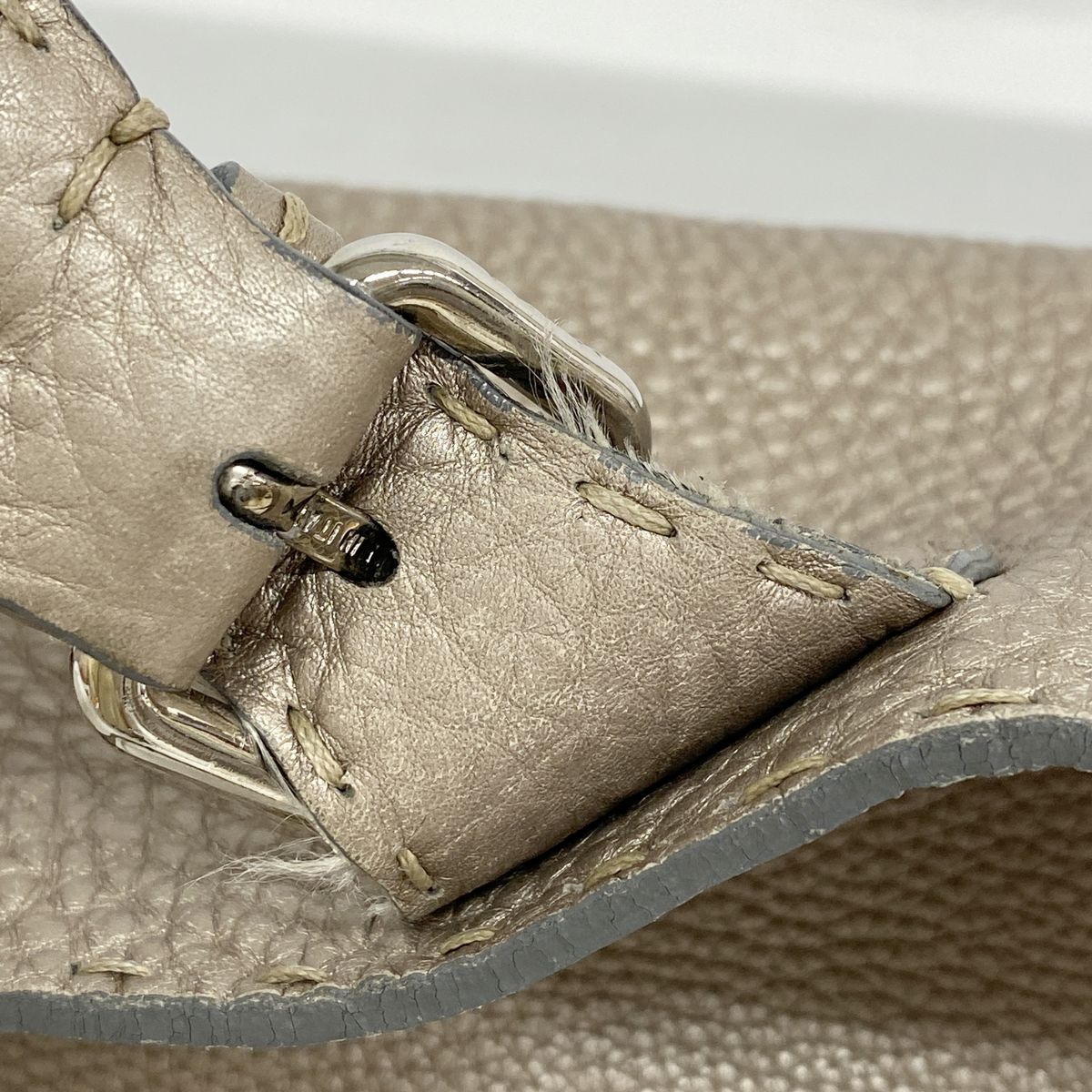 Fendi Tote Bag Selleria Leather Greige Silver — view 8