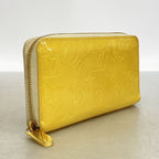 Louis Vuitton Wallet Vernis Zippy Blanc Corail — view 2