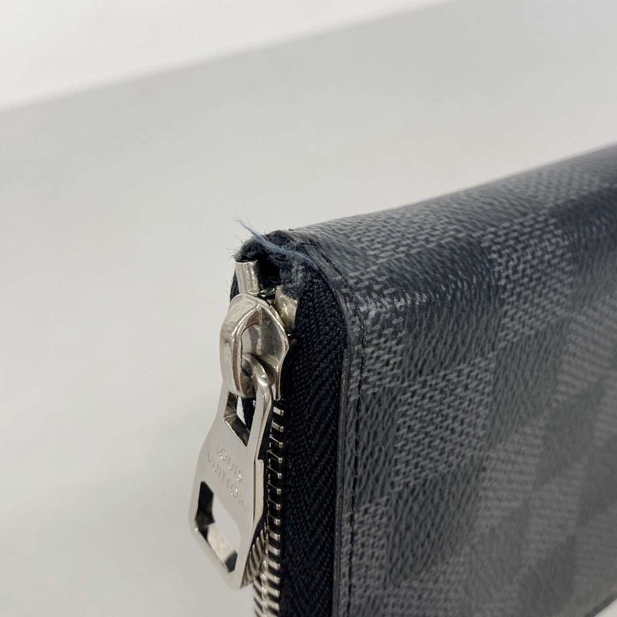 Louis Vuitton Wallet Damier Graphite Zippy Vertical Black Gray Vintage — view 5
