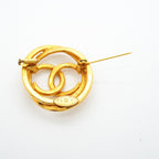 Chanel Brooch Vintage CC Logo Gold Plated — view 6