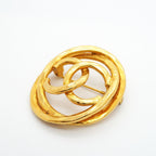 Chanel Brooch Vintage CC Logo Gold Plated — view 2