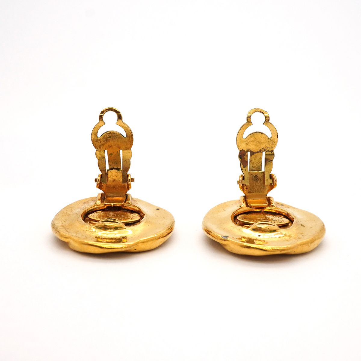 Chanel Earrings Vintage CC Logo Gold Plated — view 7