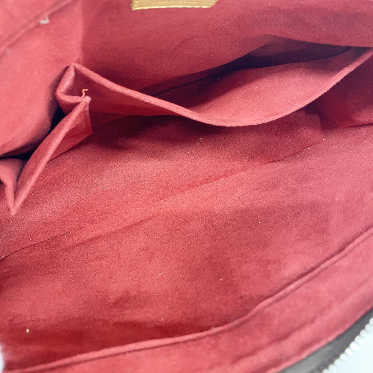 Louis Vuitton Shoulder Bag Monogram Viva-Cite GM Brown — view 4