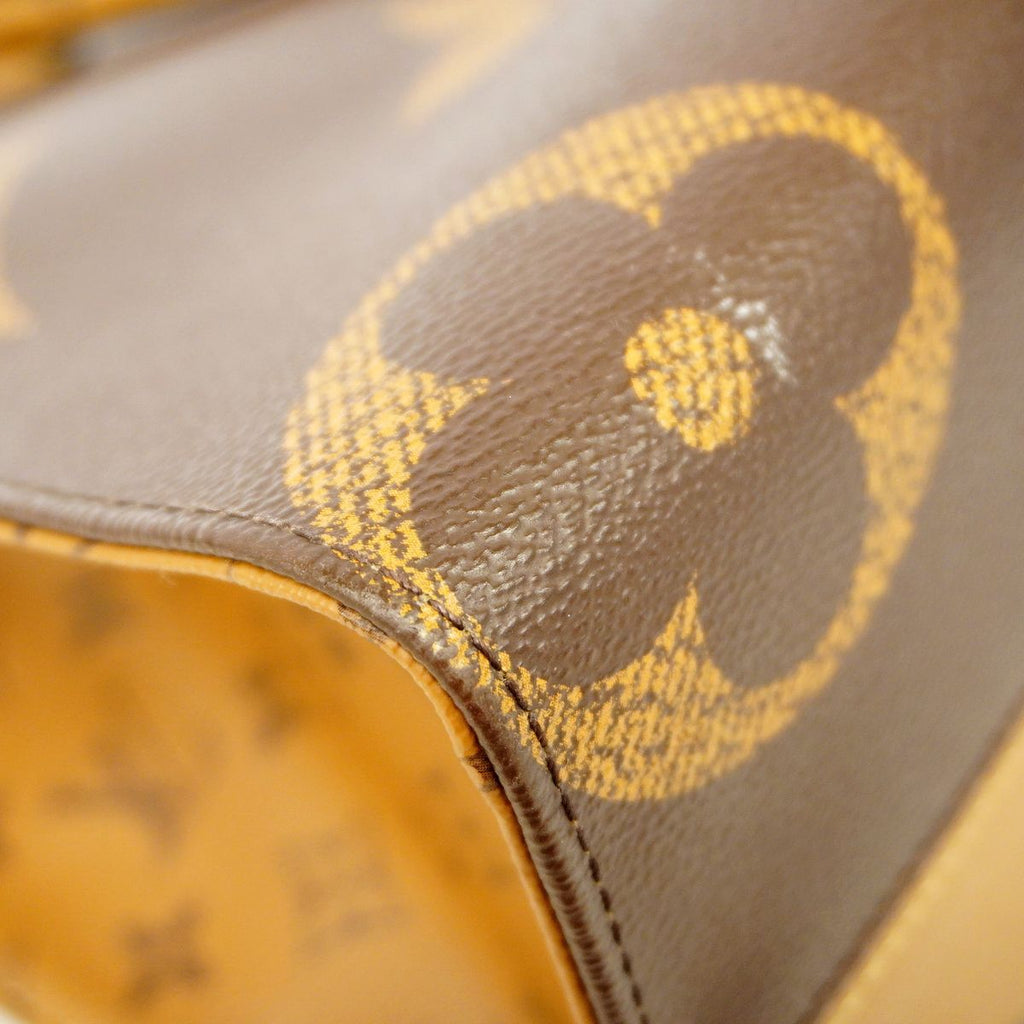 Louis Vuitton Tote Bag Monogram Giant Reverse On The Go MM Brown 2-Way — view 7