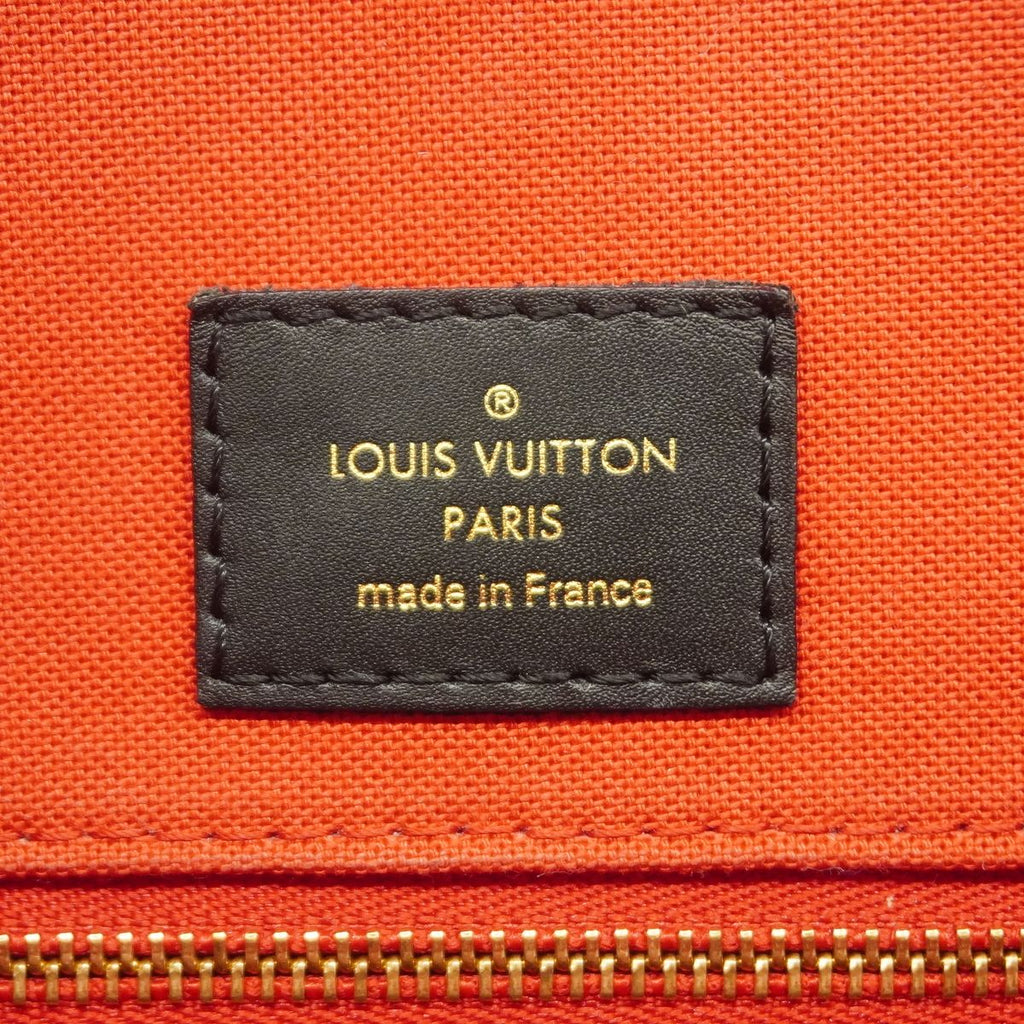 Louis Vuitton Tote Bag Monogram Giant Reverse On The Go MM Brown 2-Way — view 5