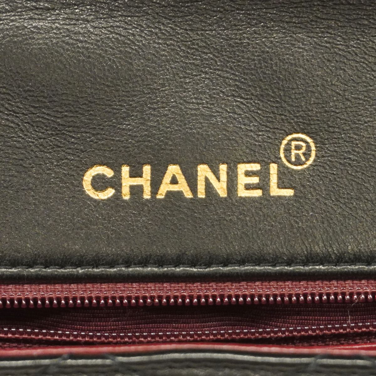 Chanel Shoulder Bag Diana Lambskin Black Gold — view 5