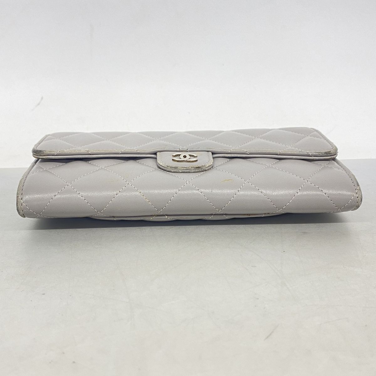 Chanel Wallet Quilted Lambskin Gray Silver — view 2