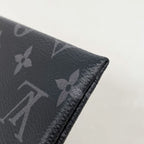 Louis Vuitton Pouch Monogram Eclipse Pochette Discovery PM Black — view 6