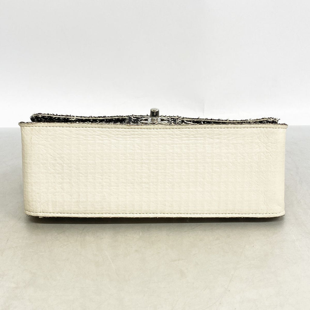 Chanel Shoulder Bag Tweed Black Ivory Silver — view 3