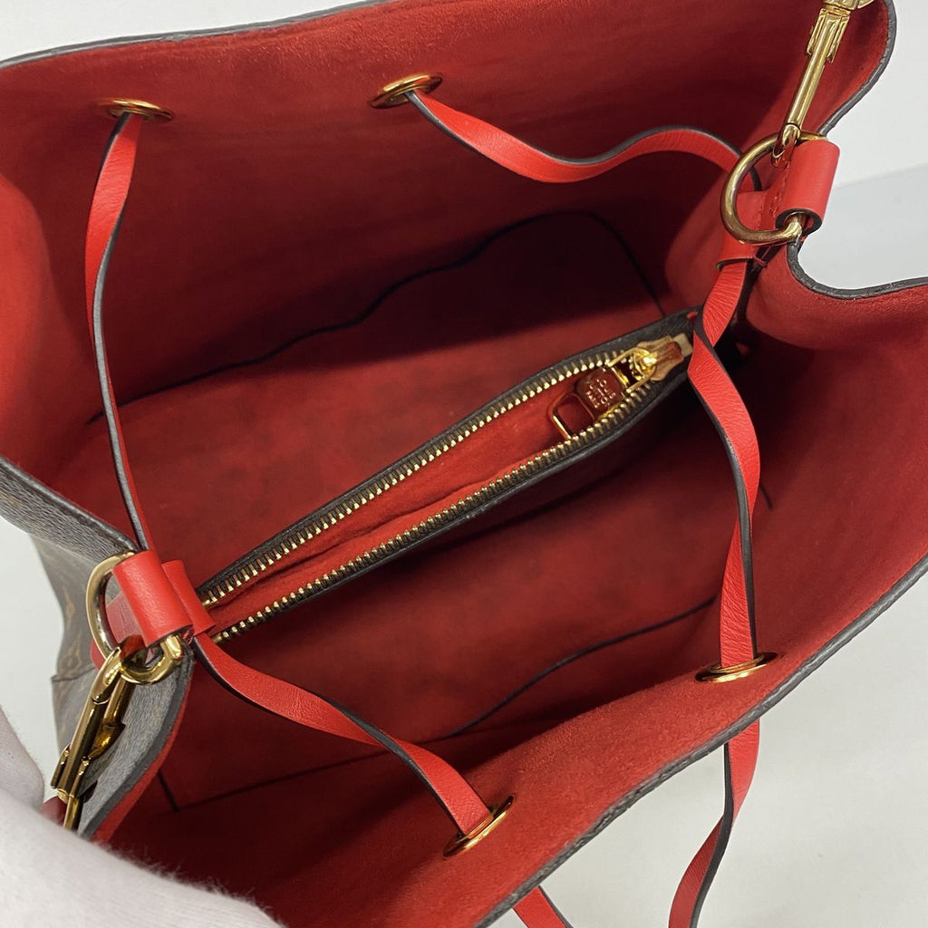 Louis Vuitton Shoulder Bag Monogram Neo Noe Brown Coquelicot — view 4