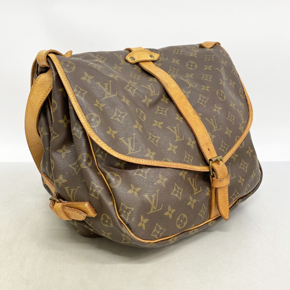Louis Vuitton Shoulder Bag Monogram Saumur 35 Brown — view 2