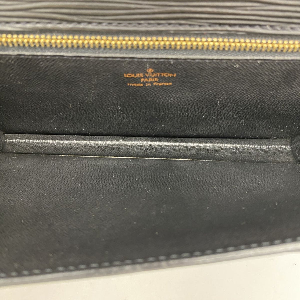 Louis Vuitton Clutch Epi Pochette Series Dragonne Noir — view 4