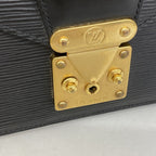 Louis Vuitton Clutch Epi Pochette Series Dragonne Noir — view 8