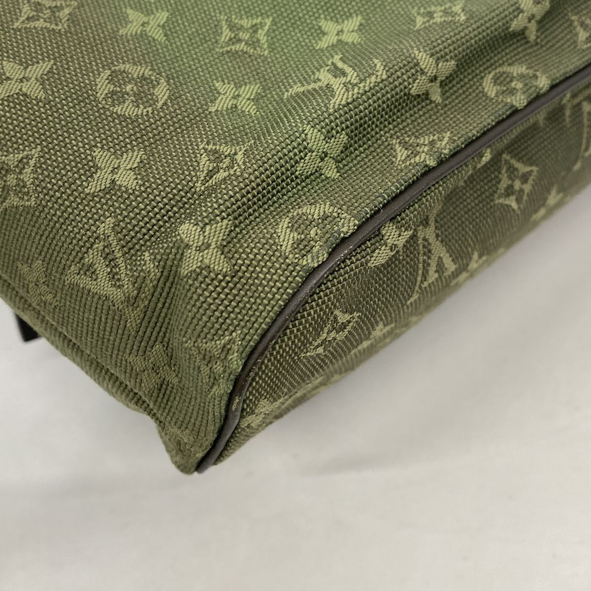 Louis Vuitton Handbag Monogram Mini Lucille PM Khaki — view 6