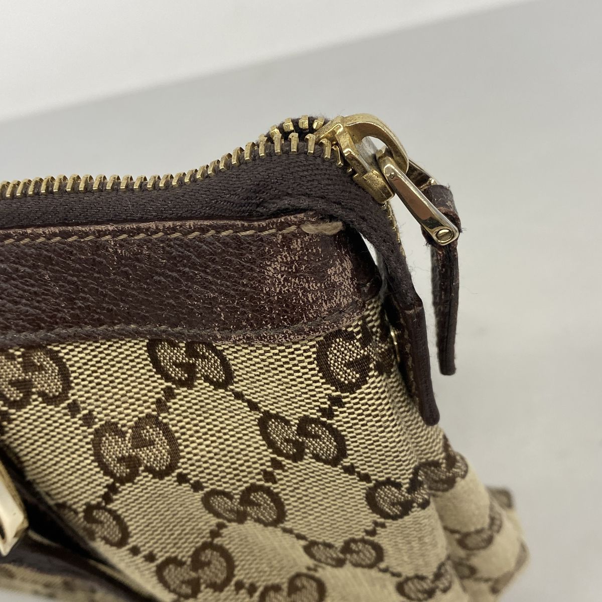 Gucci Handbag GG Canvas Brown Gold — view 8