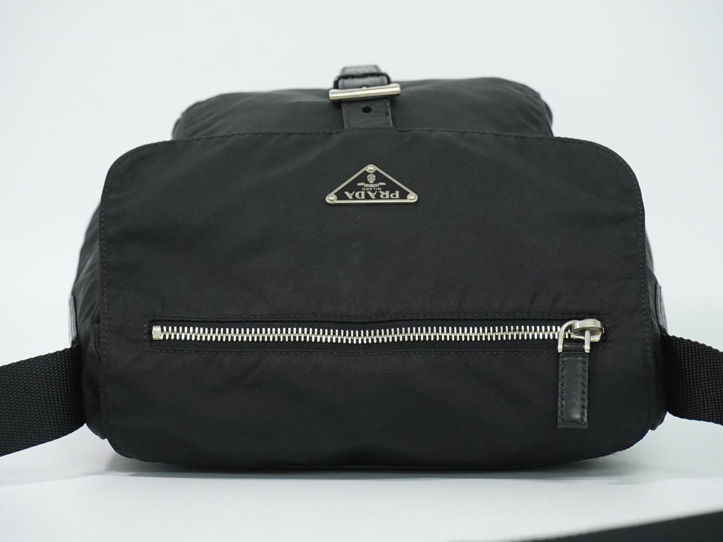 Prada Nylon Shoulder Bag Pochette Black — view 5