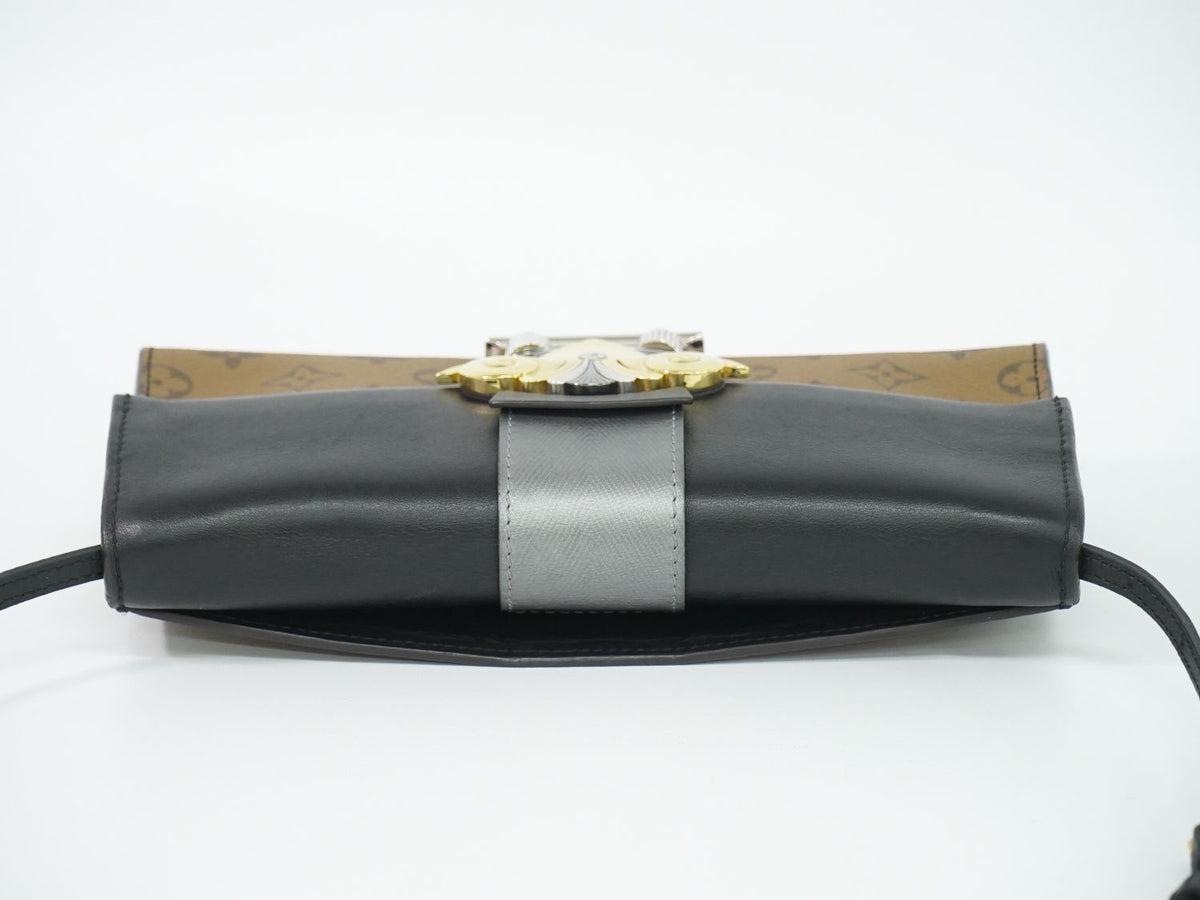 Louis Vuitton LV Pochette Column Monogram Reverse 2-Way Shoulder Bag Clutch — view 5