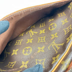 Louis Vuitton Monogram Compiegne Brown Clutch — view 7