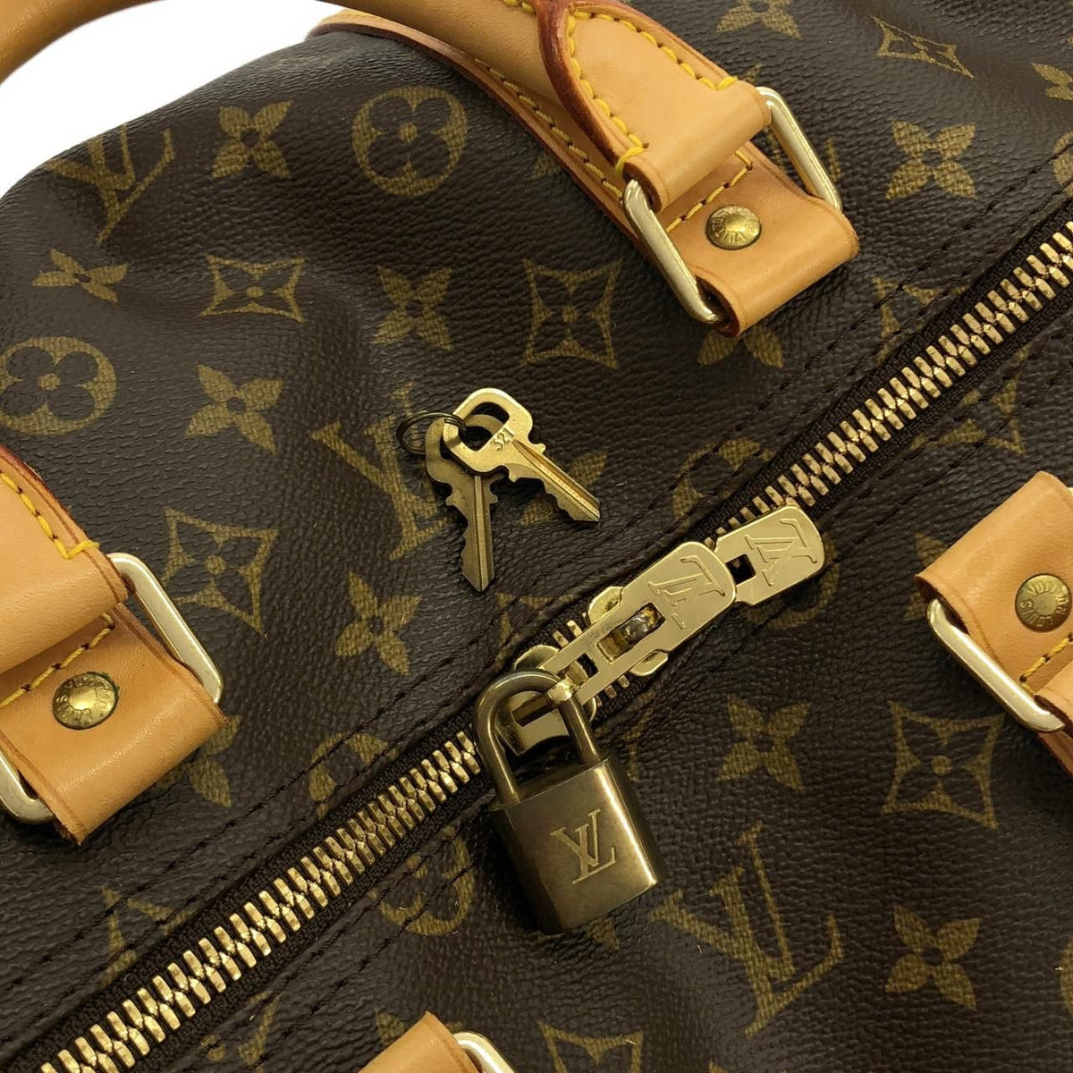 Louis Vuitton Monogram Keepall Bandouliere 55 Boston Bag — view 4