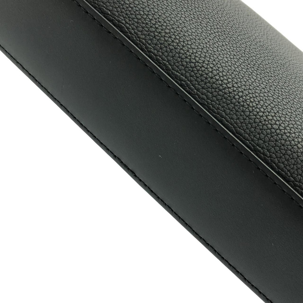 Louis Vuitton LV Aerogram Takeoff Pouch — view 4