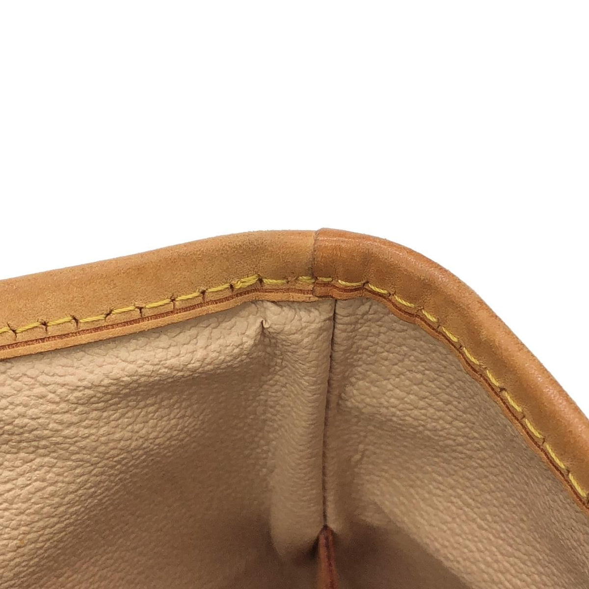 Louis Vuitton Monogram Bucket 27 Shoulder Bag — view 3