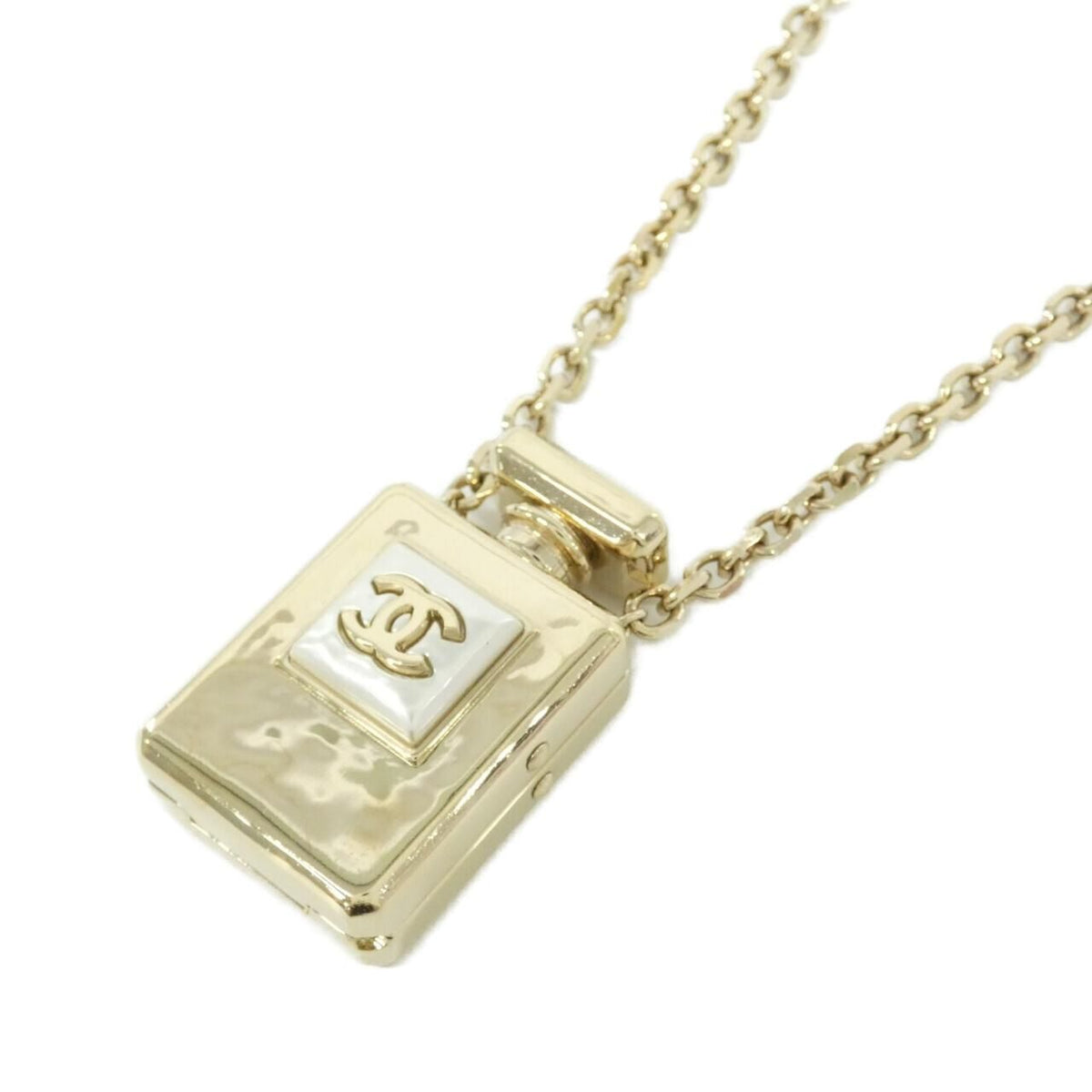 Chanel Necklace Gold